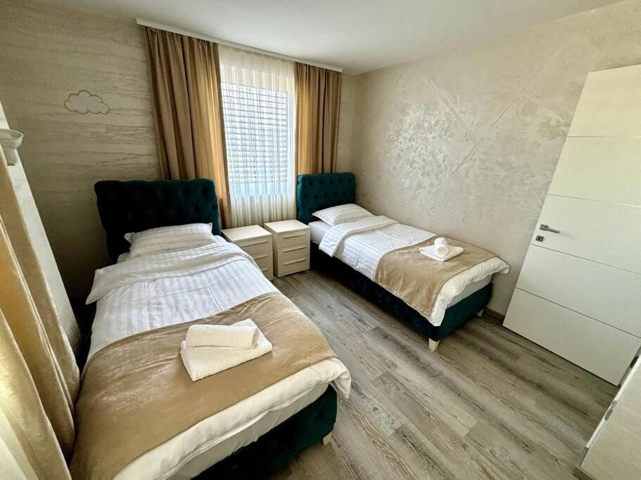 Villa Moste 3-Free Parking&Pool, Ev Station リュブリャナ エクステリア 写真