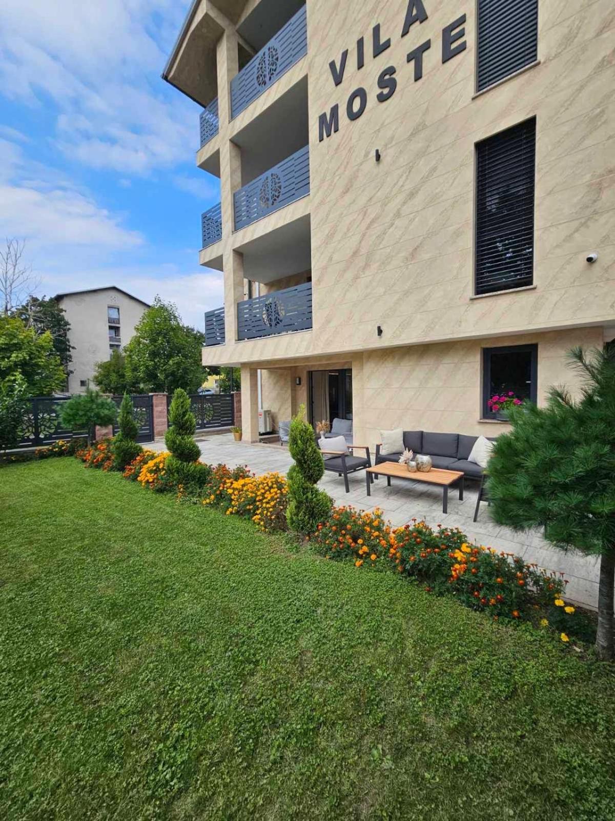 Villa Moste 3-Free Parking&Pool, Ev Station リュブリャナ エクステリア 写真